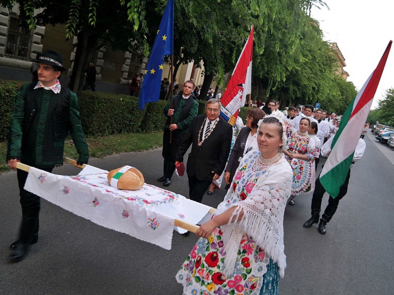 Idén más lesz a Szent István Napok – Lovas musicallel újítanak a szervezők