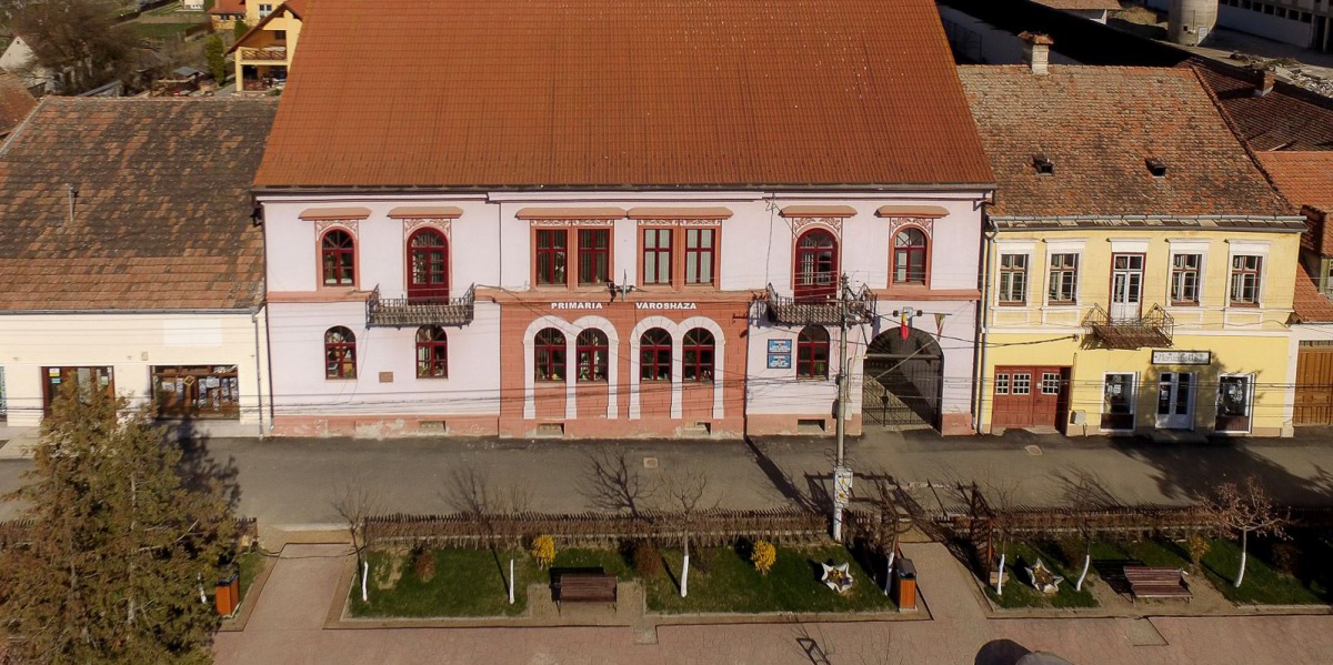 Kalocsai kulináris örömök Székelykeresztúron – Böllérfesztivál  a testvérvárosban