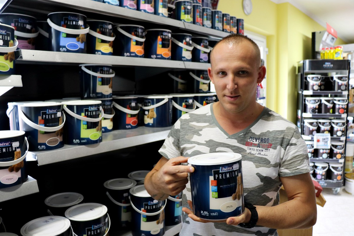 A festésről feketén, fehéren – A Tuti Festékbolt lehengerlő kínálatával színt hoz a mindennapokba