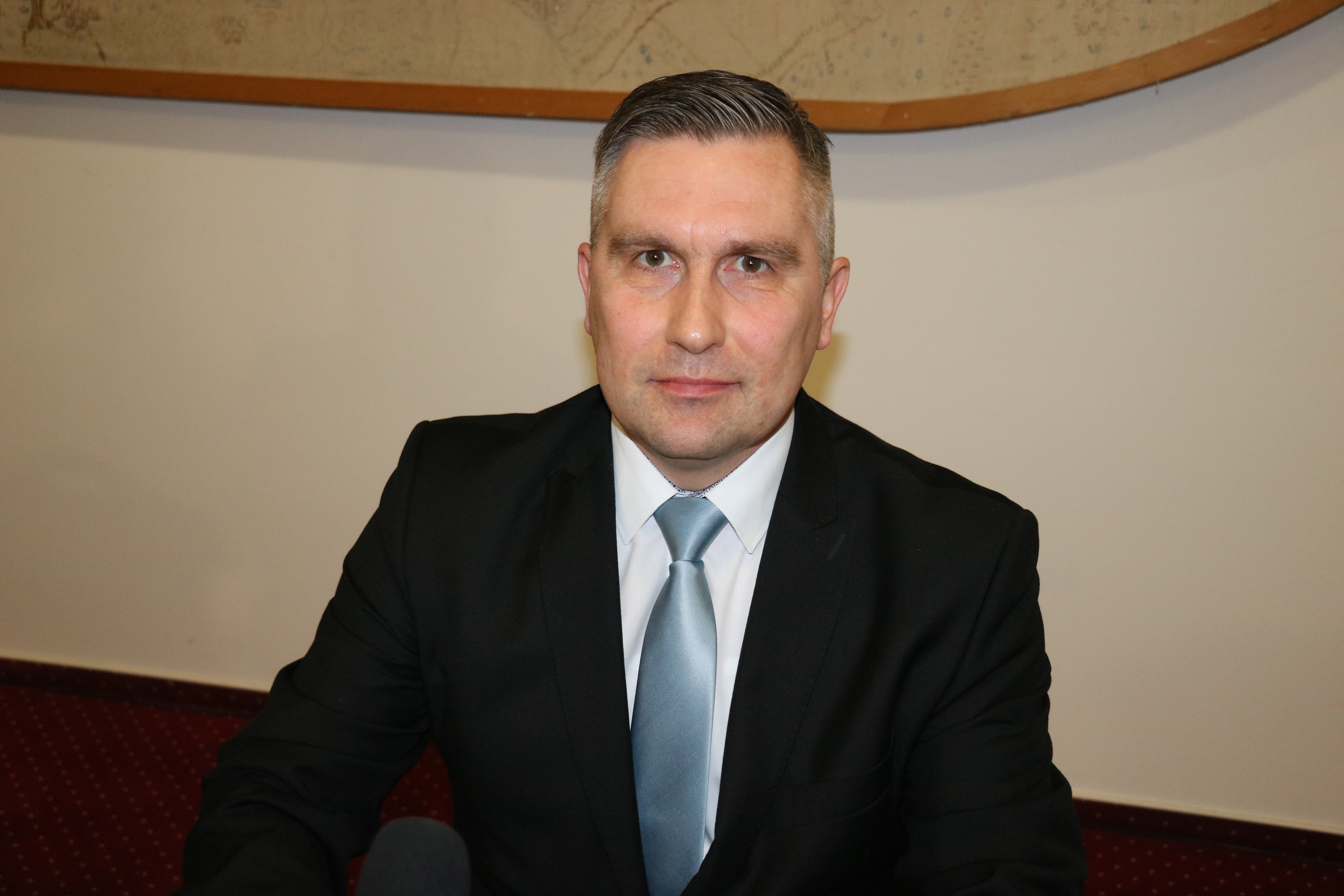 Jéri Tamást egyhangú szavazással választották a Vagyonhasznosítási Kft. ügyvezető igazgatójául – Pécsi Tiborné eddigi vezető megbízása a hónap végéig tart