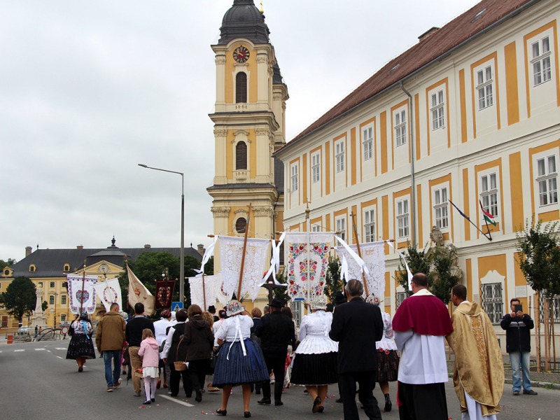 Jézus Szíve búcsú százötvennyolcadszor – A háromnapos ünnep Kalocsa és szállásai főbúcsúja