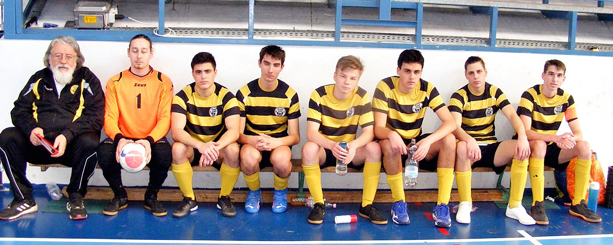 Az első győzelemre még várni kell!