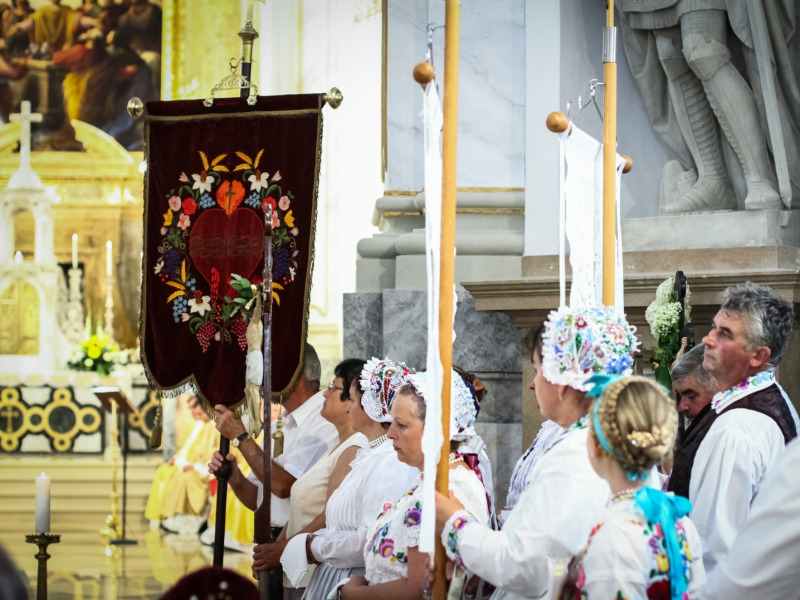 Június utolsó hétvégéjén háromnapos Jézus Szíve búcsú Kalocsán – Idén 160 éves a hagyomány 