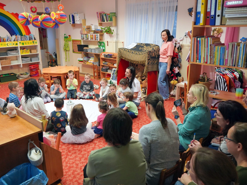 Komplex iskolai előkészítő foglalkozást tartottak a Bem apó utcai tagóvodában, a horizontális tudásmegosztás jegyében