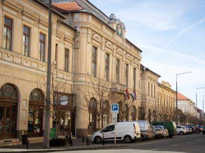 Emelkednek a menzai díjak és a szociális intézményi ellátás díjai – Még mindig magasak a Kalocsai Közétkeztetési Intézmény kintlévőségei