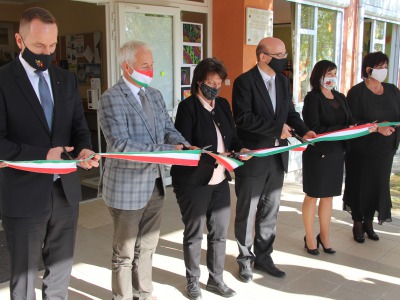 Átadták a Kertvárosi Általános Iskola szintráépítéses bővítési projektjét